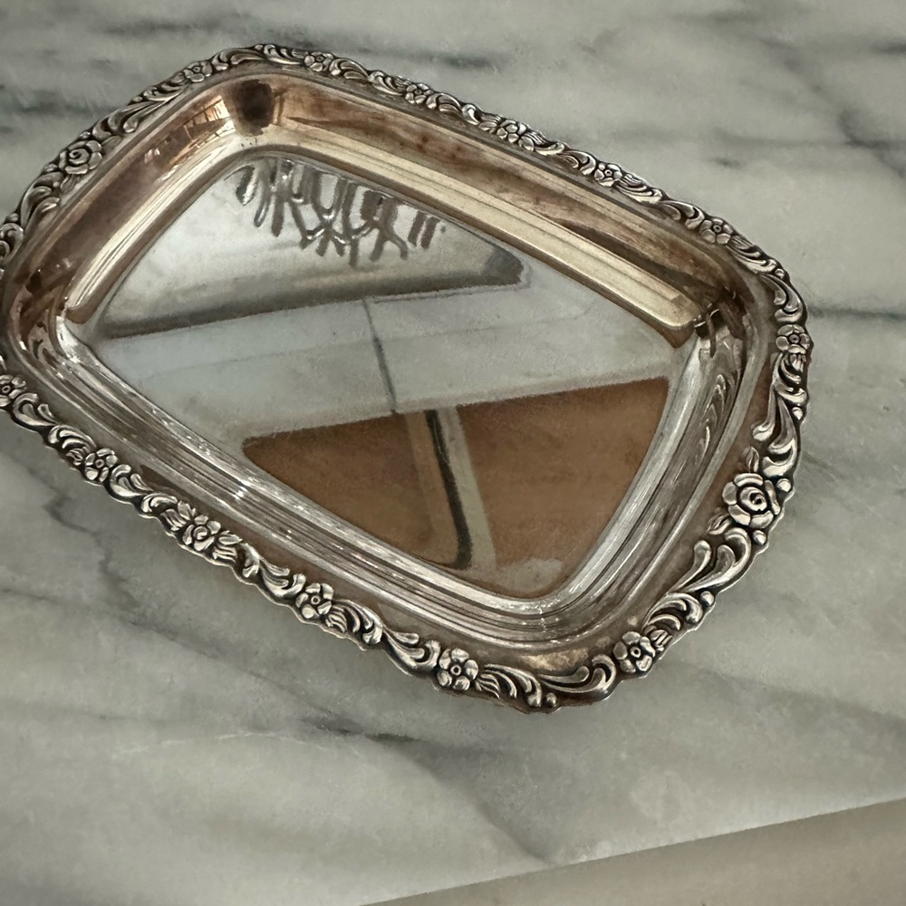 Elegant Silver Decorative Tray